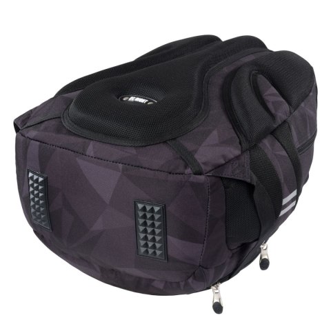 St.Right Plecak GEOMETRIC GREY 5903235673511 4-KOMORY St.Right (BP-04)