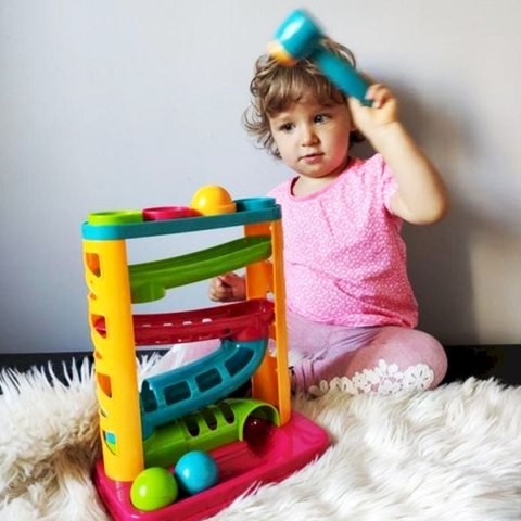 Smily Play Zabawka edukacyjna zjeżdżalnia z piłeczkami i młotkiem Smily Play (SP82932)